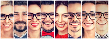 Gülümseyen yüzler. Mutlu grup çok ırklı insan 