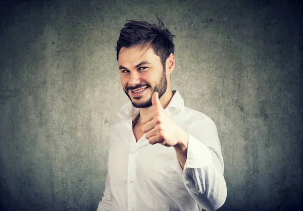 Content man showing thumbs up — Stock Photo, Image