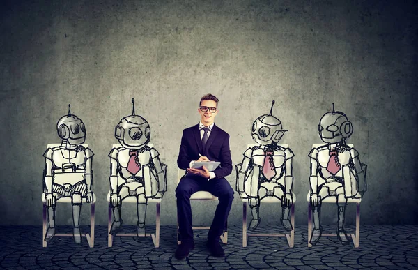 Conceito de tecnologia humana vs robôs — Fotografia de Stock