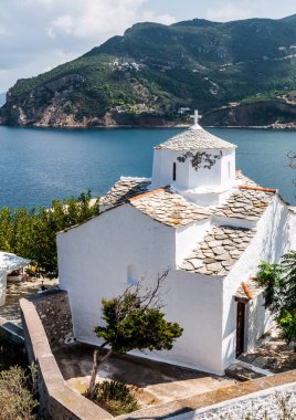 Beyaz Evangelistria Manastırı