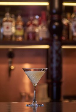 Bardaktaki kokteyl sarısı.