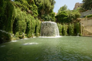 Şelale İtalyan çeşme