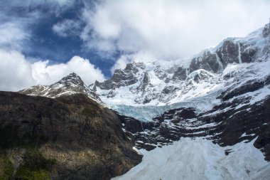 Fransız Vadisi, ya da Torres del Paine Ulusal Parkı, W yürüyüş pisti sırasında çekildi, Torres del Paine, Patagonya, Şili.