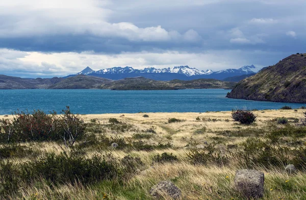 Jezero Pehoe Blízkosti Kempu Paine Grande Natočené Během Trekkingového Okruhu — Stock fotografie