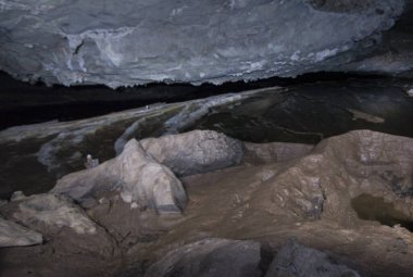 Aşıkların salonu, Angelica mağarasında bir salon, Terra ronca mağara kompleksi, Goias, Brezilya. Salao dos namorados, caverna angelica