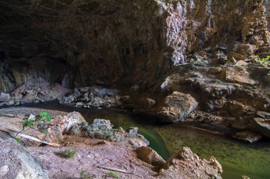 Brezilya, Goias 'taki Terra Ronca mağarasında. Burası Terra Ronca mağaralarının ana mağarası.. 