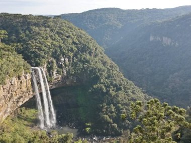 Caracol şelalesi, Canela parkında caracol do caracol