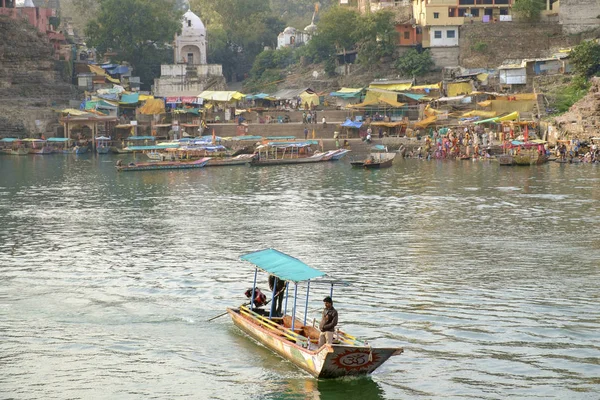 Omkareshwar kutsal ada