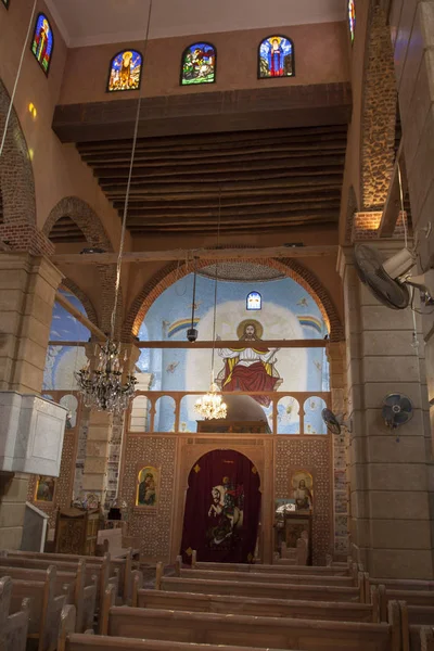 L'intérieur de l'église copte du Caire . — Photo