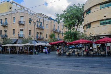 Tipik eski bina Yafo Street, Kudüs'te