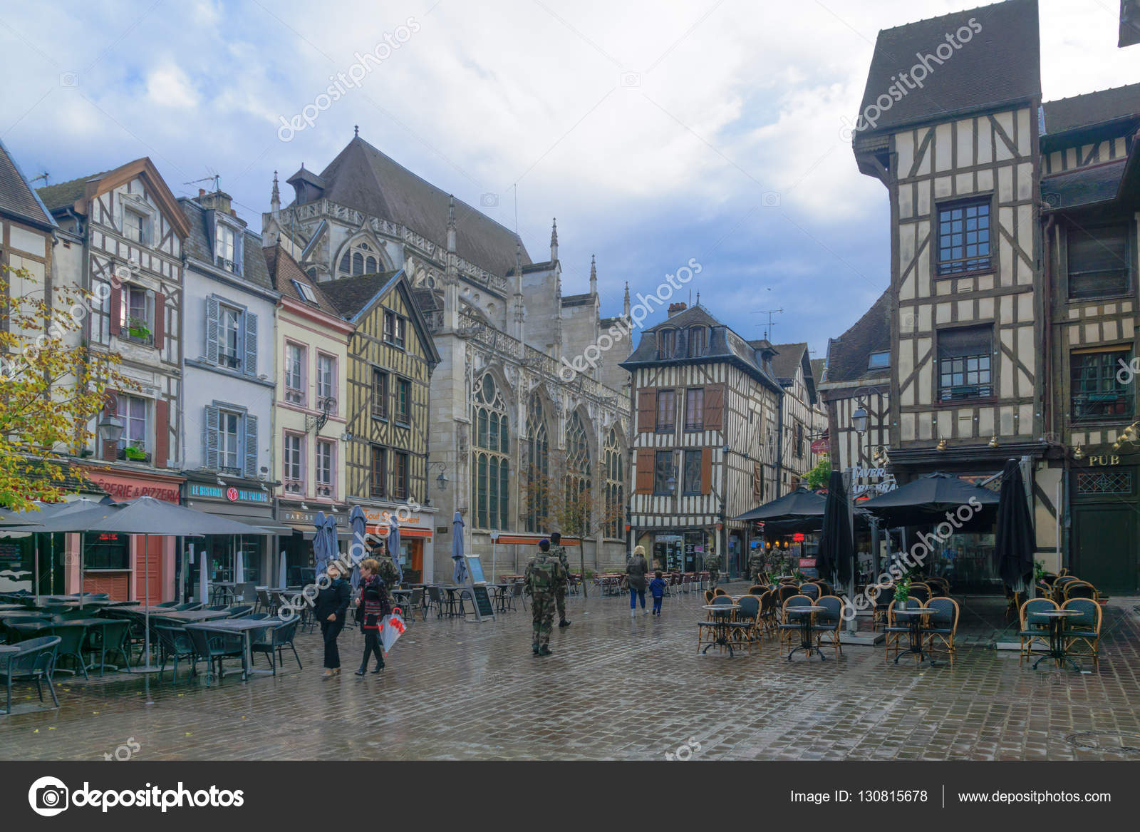 Meet valenciennes