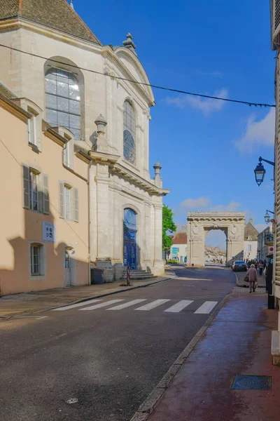 Puerta de San Nicolás, en Beaune — Foto de Stock