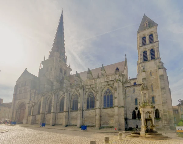 Saint Lazare kathedraal, in Autun — Stockfoto