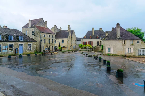 Vista del pueblo de Vezelay — Foto de Stock