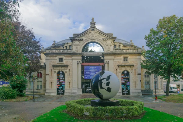 Teatro Champagne e Memoriale Rachi, a Troyes — Foto Stock