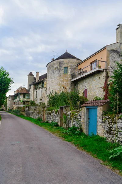 Vecchie case, Noyers-sur-Serein — Foto Stock
