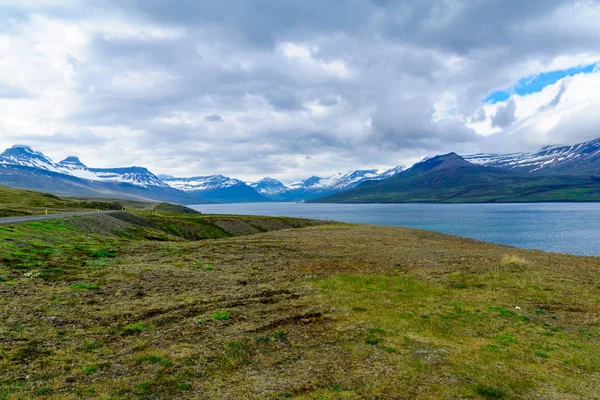 Kıyı şeridi ve Doğu fiyortları peyzaj