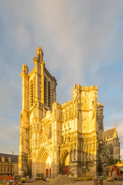 大教堂 （圣-圣皮埃尔-圣-保罗），法国特鲁瓦 — 图库照片