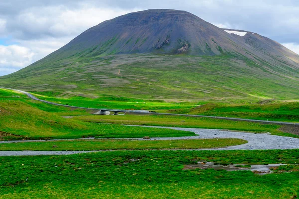 Paysage dans la vallée du Nordurardalur — Photo