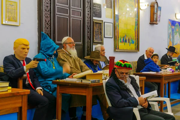 Purim in the old Abuhav synagogue, Safed (Tzfat), Israel — Stock Photo, Image