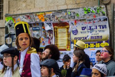 Purim 2017 yılında Mea Shearim, Jerusalem