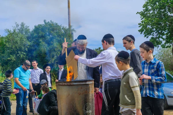 Biur Chametz in Haifa, Passover 2017 — Stock Photo, Image