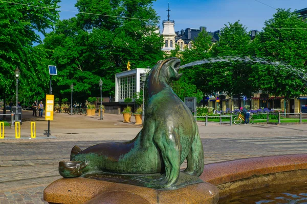 Havis Amanda-statyn och fontän, i Helsingfors — Stockfoto