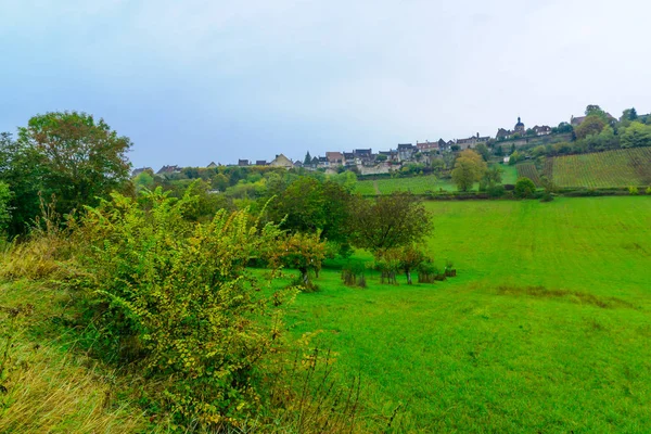 Vista del pueblo de Vezelay — Foto de Stock