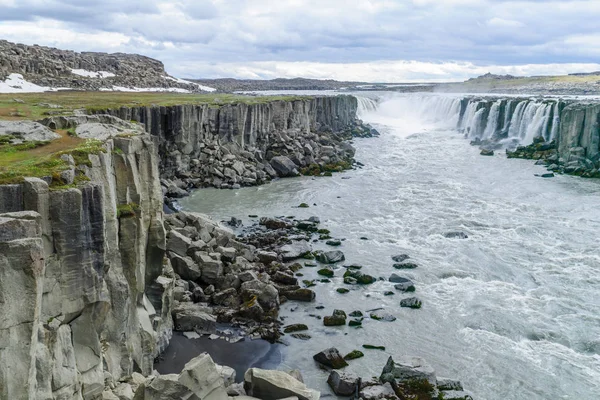 Selfoss vattenfall, nordöstra Island — Stockfoto