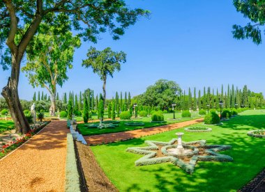 Bahai bahçelerde dönümlük (Akko)