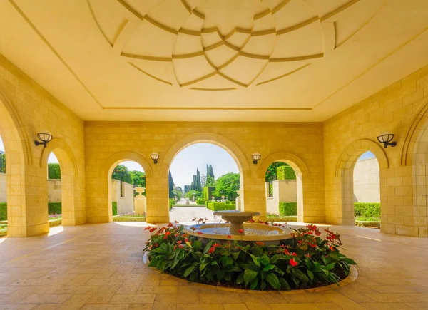 Bahai gardens, in Acre (Akko) — Stock Photo, Image