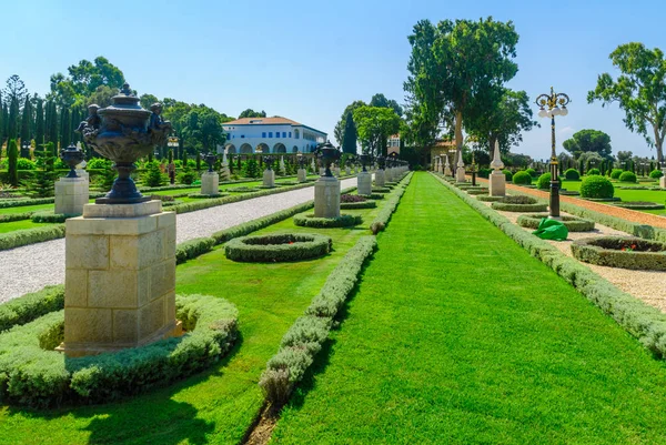 Bahai gardens, in Acre (Akko) — Stock Photo, Image