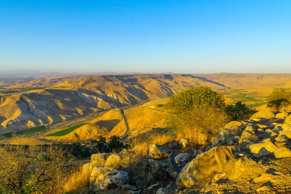 Nachal (ruisseau) Samach et les hauteurs du Golan — Photo