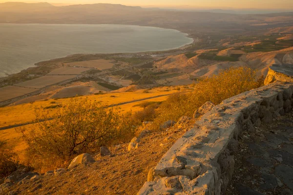 Mar de Galilea (el lago Kinneret), al atardecer — Foto de Stock