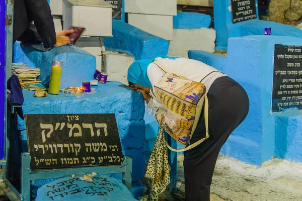 Szlíchót (penitential imádkozni) Ari Tomb, Safed (Tzfat) — Stock Fotó