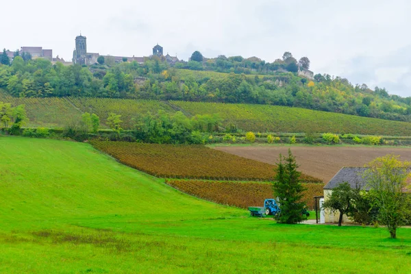 Vista del pueblo de Vezelay — Foto de Stock