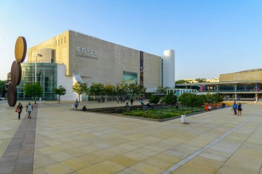 Ha-Bima Meydanı ve Tel-Aviv'de Leonard Bernstein Meydanı
