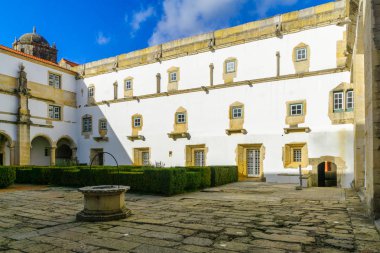 Manastır avlusunda, İsa'nın, Tomar