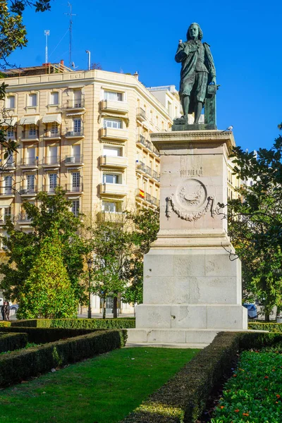 Murillo monument i Madrid — Stockfoto