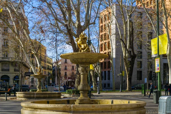 Paseo del Prado boulevard, Madrid — Stockfoto