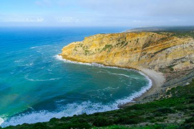 Cabo'da (cape) Espichel kıyı manzara