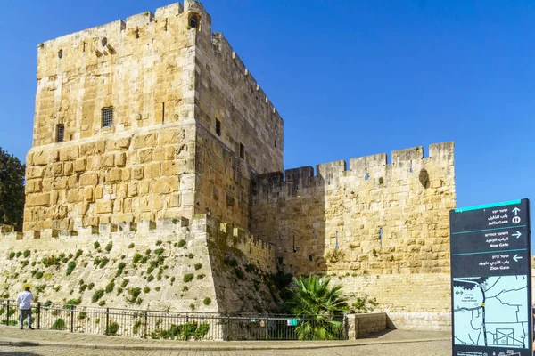 Torre de David monumento, ciudad vieja de Jerusalén — Foto de Stock