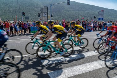 2 / 2018 İtalya d sahne Italia