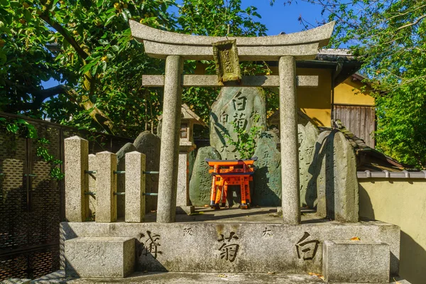 Cementerio, en la montaña Inari, en Kyoto —  Fotos de Stock