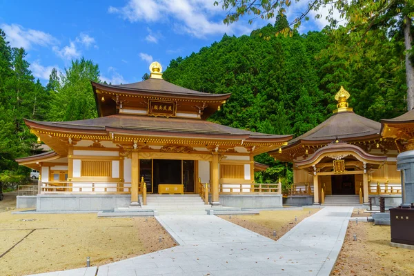 Tempel van Shojoshinin, in de berg Koya (Koyasan)) — Stockfoto