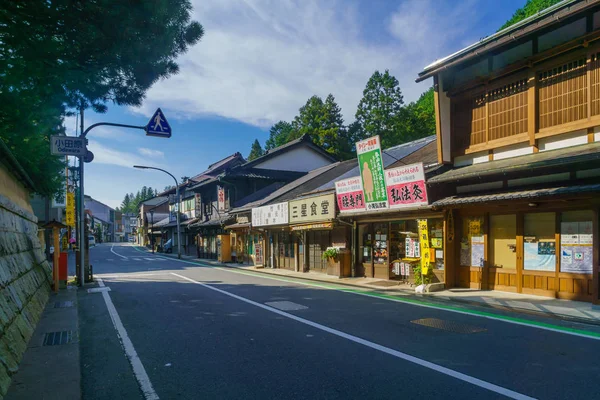 Main street, in Mount Koya (Koyasan) — Stock Photo, Image