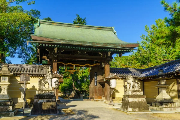 Higashi-mon Portão do Santuário Kitano-Temmangu, Kyoto — Fotografia de Stock