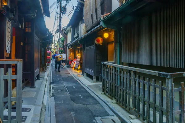 Kiyamachi Dori Street, Kyoto — Stockfoto