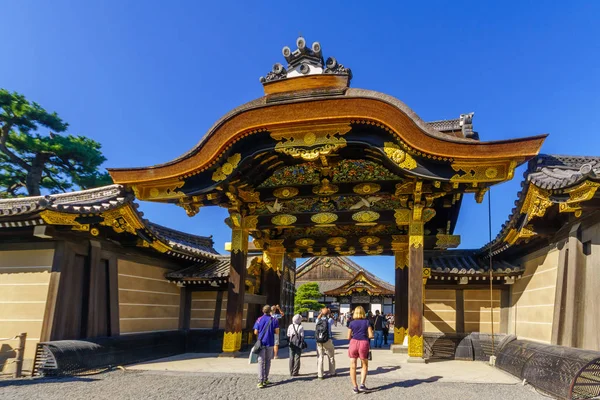 Hlavní brána hradu Nijo, Kjóto — Stock fotografie