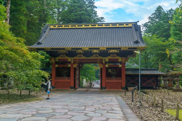 Puerta de Niomon en el santuario de Taiyuinbyo, Nikko —  Fotos de Stock